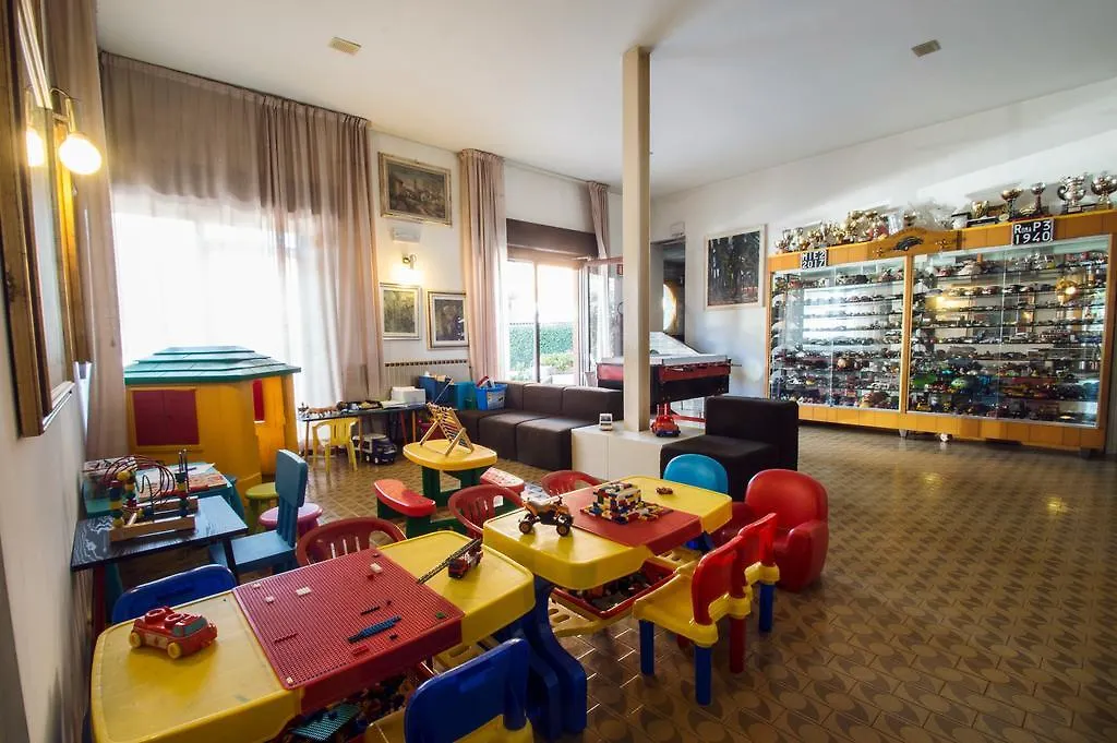 Aparthotel Residence Villa Rosa Garda  Italy