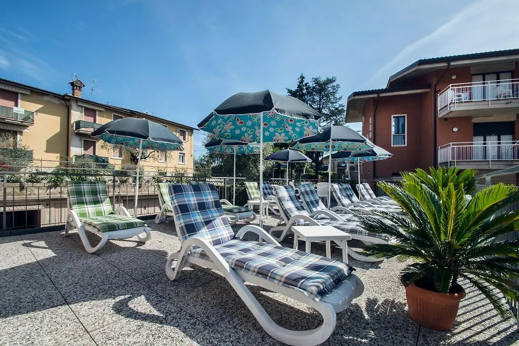 Residence Villa Rosa Garda  0*, Garda (Verona) Italy