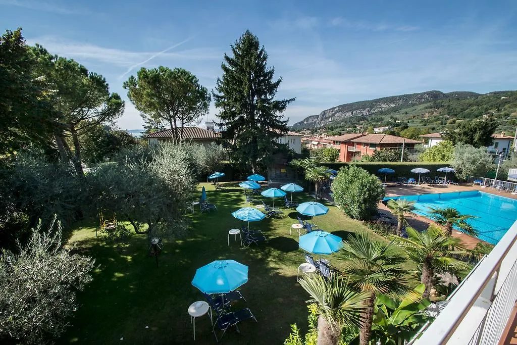 Residence Villa Rosa Garda  Aparthotel
