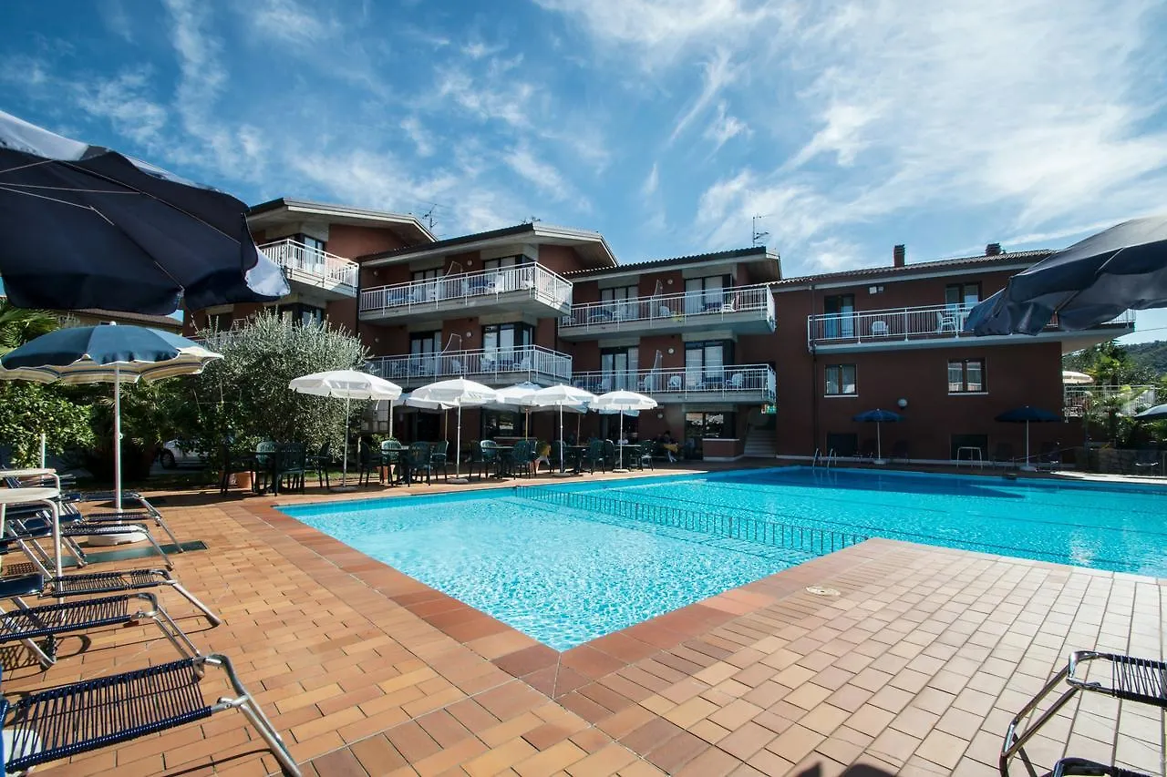 Aparthotel Residence Villa Rosa Garda