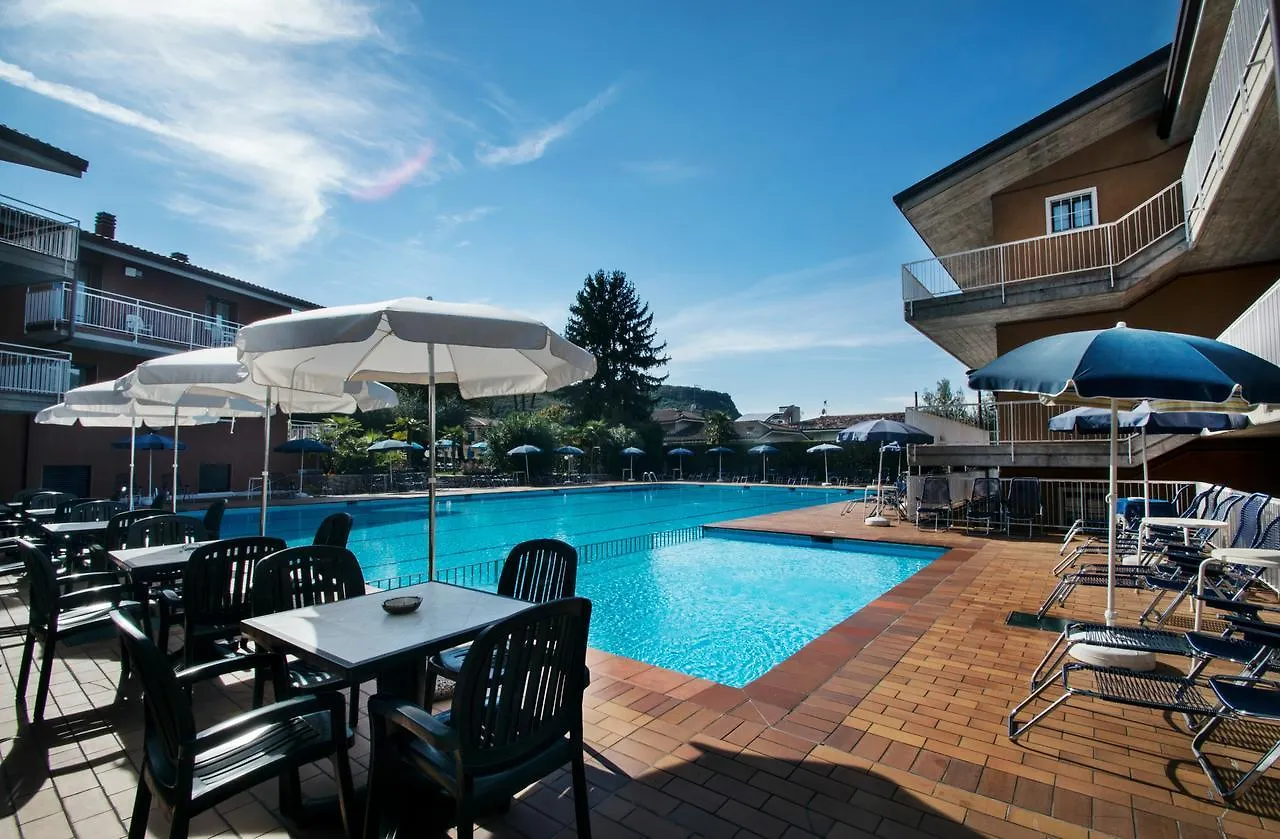 Aparthotel Residence Villa Rosa Garda