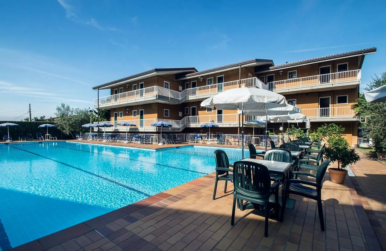 Residence Villa Rosa Garda  Aparthotel