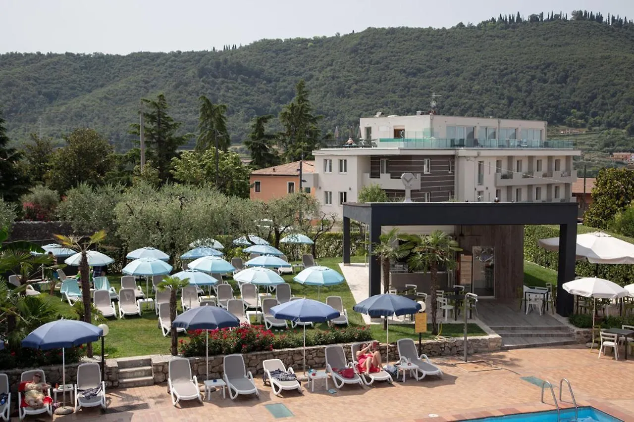 Residence Villa Rosa Garda  Garda (Verona)